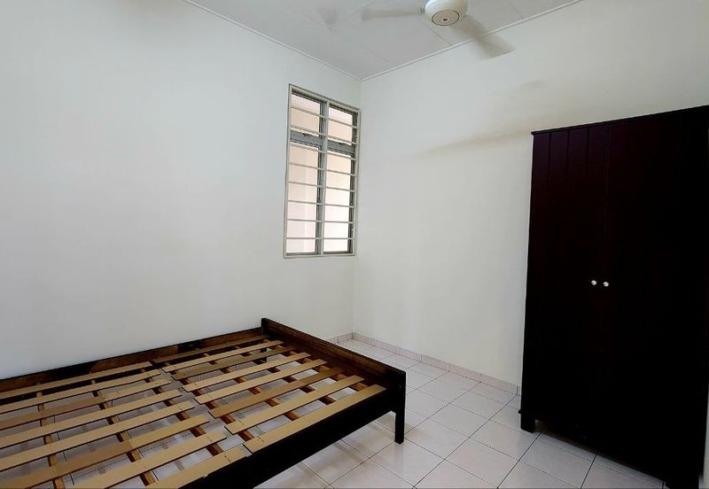 Taman Pinggiran Cempaka