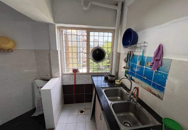 Le Jardin Condominium