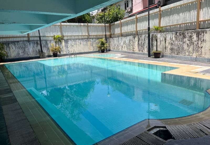 Le Jardin Condominium