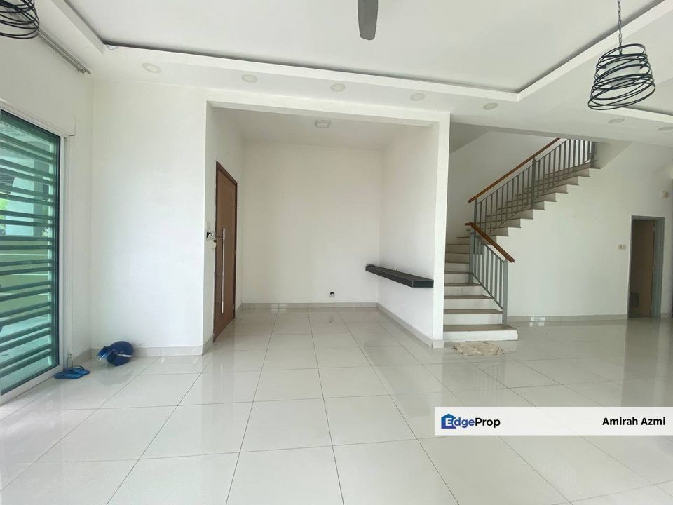 2 Storey Semi-D Greenhill Residence Shah Alam, Selangor, Shah Alam