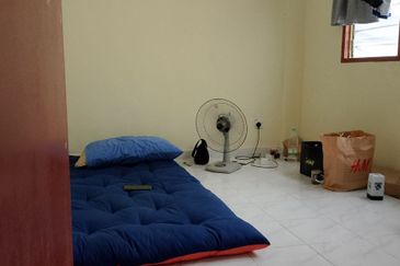 Flat PKNS, Seksyen 7