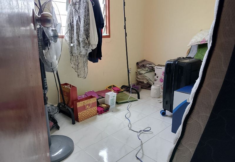 Flat PKNS, Seksyen 7