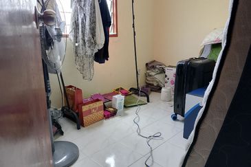 Flat PKNS, Seksyen 7