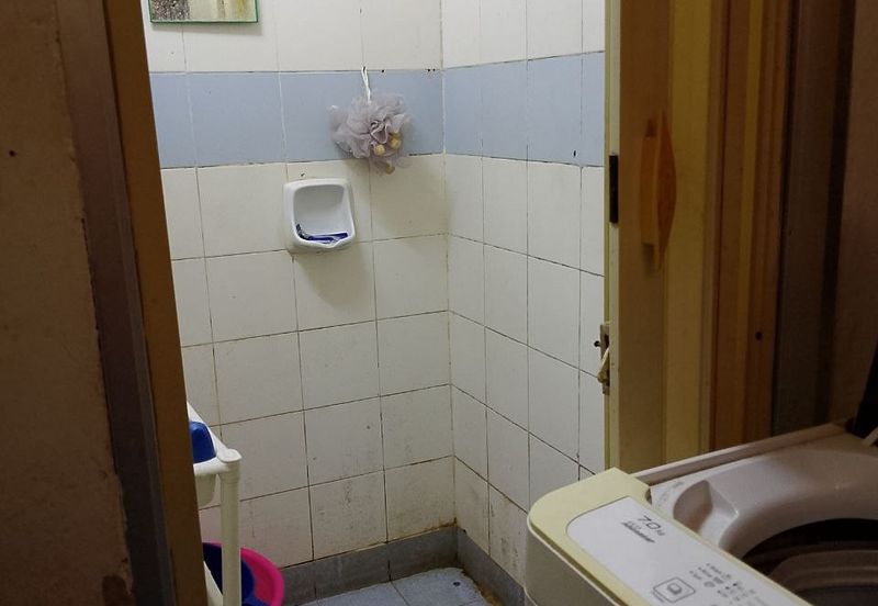 Flat PKNS, Seksyen 7