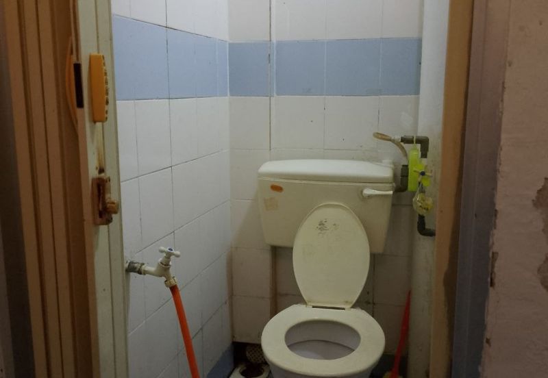 Flat PKNS, Seksyen 7