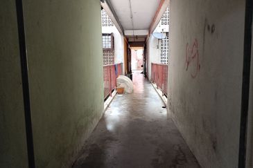 Flat PKNS, Seksyen 7