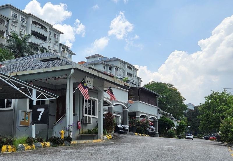 Townhouse Ground Floor Sri Permata Condo Seksyen 9 Shah Alam