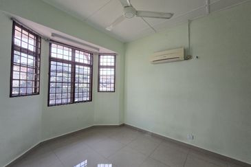 Seksyen 8, Shah Alam