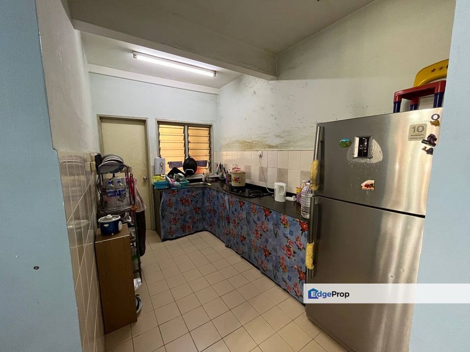 Pangsapuri Komuter Raya Seksyen 19, Shah Alam, Selangor, Shah Alam