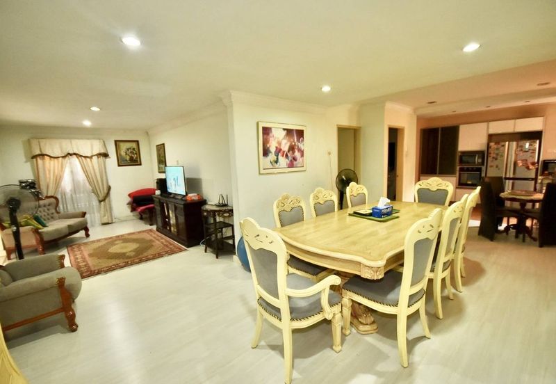 2 Storey Bungalow @ SS19 Subang Jaya 