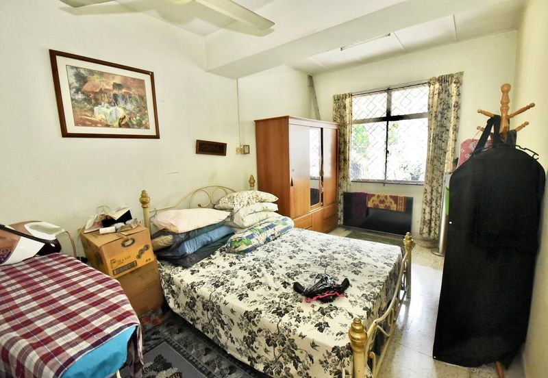 2 Storey Bungalow @ SS19 Subang Jaya 