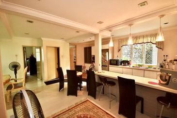 2 Storey Bungalow @ SS19 Subang Jaya 