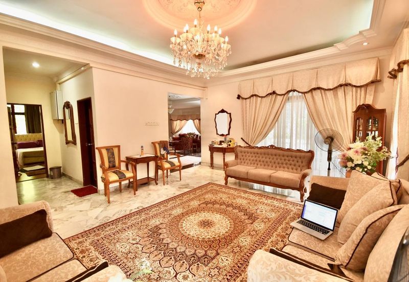 2 Storey Bungalow @ SS19 Subang Jaya 