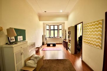 2 Storey Bungalow @ SS19 Subang Jaya 