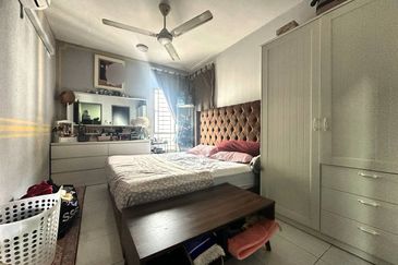 Residensi Laguna Biru 2