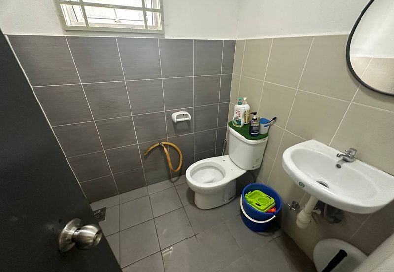 Residensi Laguna Biru 2