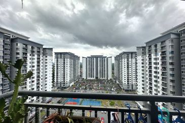 Residensi Laguna Biru 2
