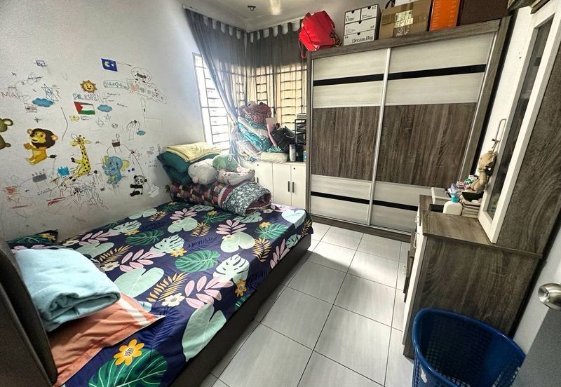 Residensi Laguna Biru 2