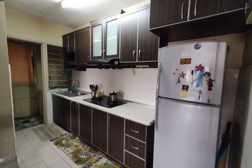 Pangsapuri Subang Suria