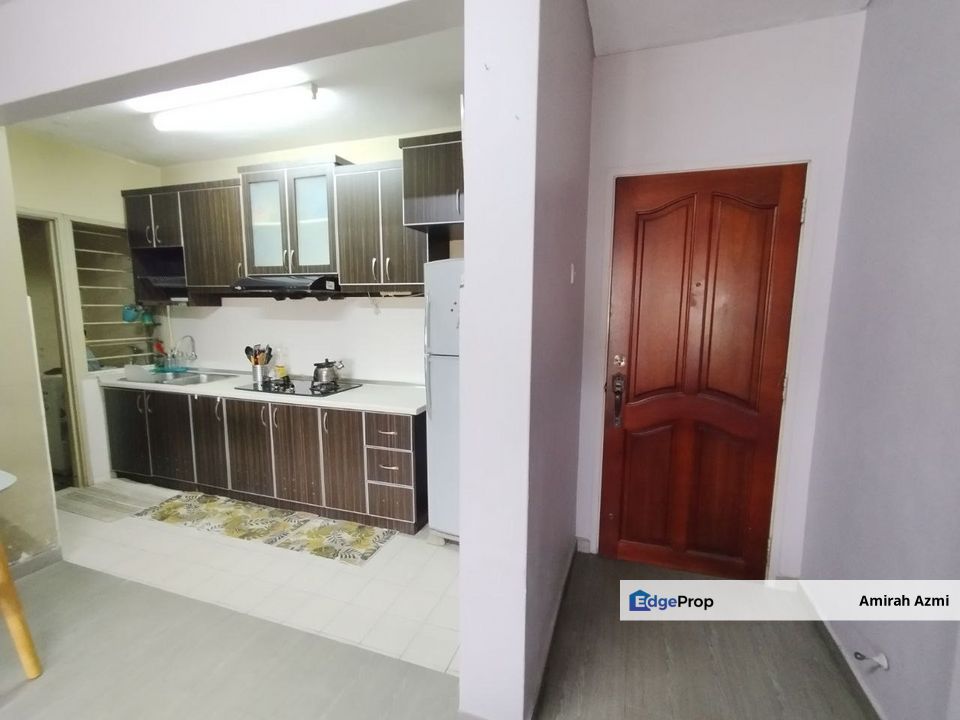 Apartment Subang Suria Subang Bestari, Selangor, Shah Alam