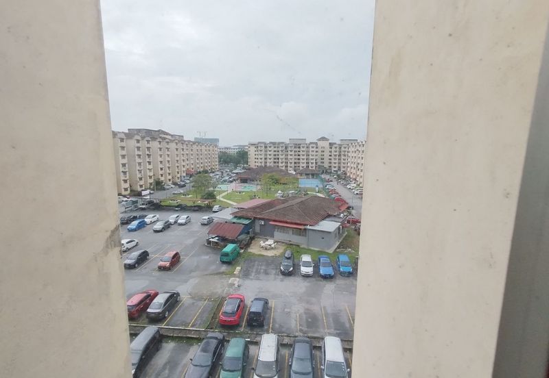 Pangsapuri Subang Suria