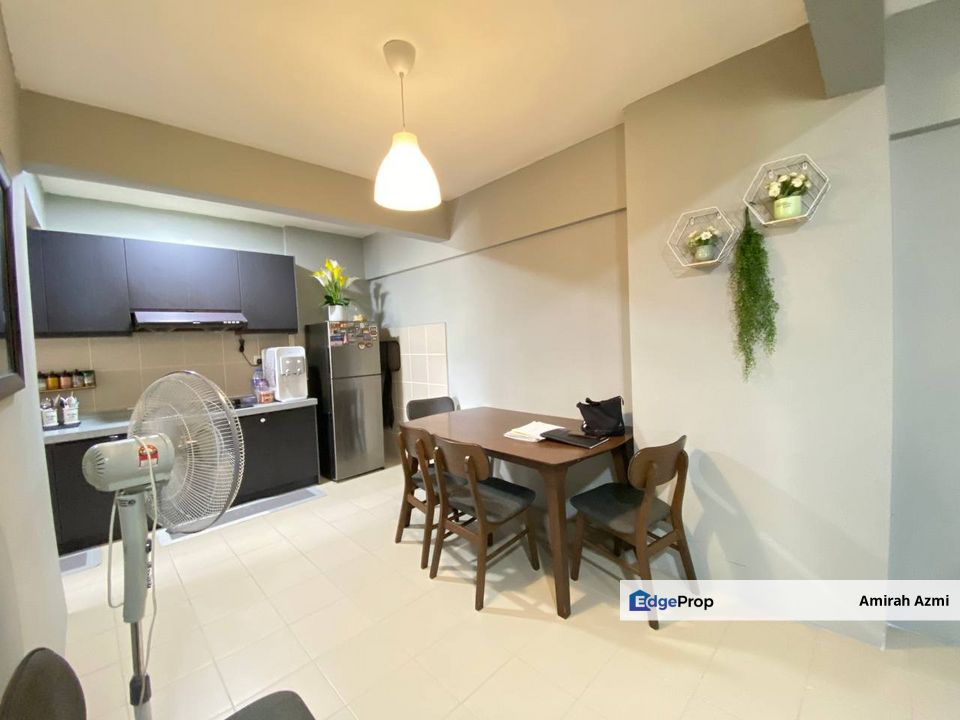 Pangsapuri Alpinia D'Alpinia Puchong, Selangor, Puchong