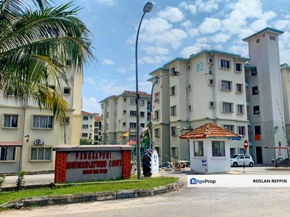 APARTMENT ROSEWOOD BANDAR TASIK PUTERI, RAWANG, SELANGOR. for Sale