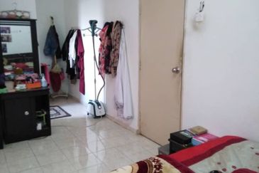 SENAWANG TAMAN KEMUNING DOUBLE STOREY TERRACE 