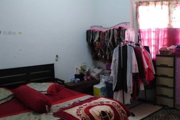 SENAWANG TAMAN KEMUNING DOUBLE STOREY TERRACE 