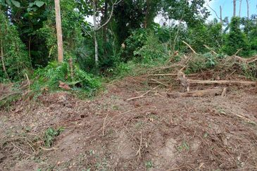 LOT BANGLO PASIR PANJANG PORT DICKSON 