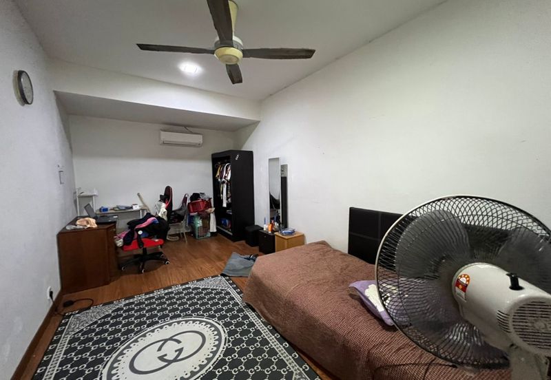 Taman Sri Pinang, Si Rusa