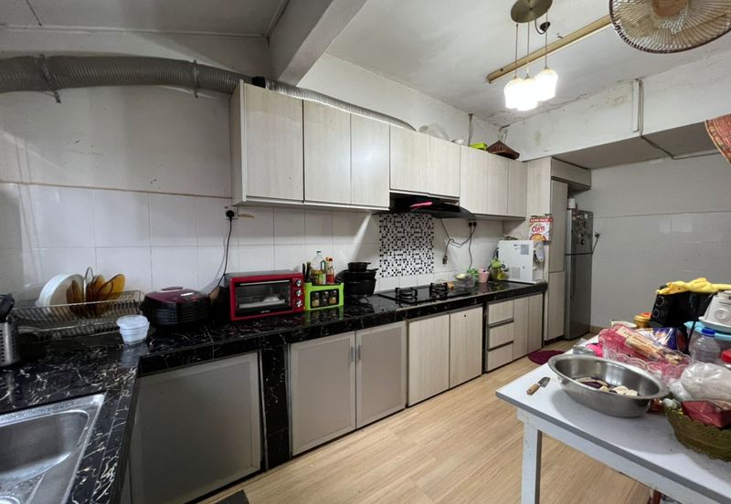 Taman Sri Pinang, Si Rusa