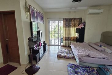 TAMAN TASIK JAYA II & IV