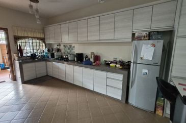 TAMAN TASIK JAYA II & IV