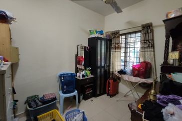 TAMAN TASIK JAYA II & IV