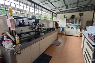 TAMAN TASIK JAYA II & IV