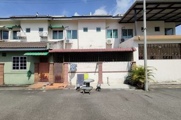 TAMAN TASIK JAYA II & IV