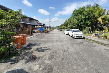 TAMAN TASIK JAYA II & IV