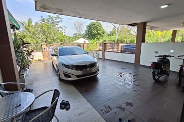 TAMAN TASIK JAYA II & IV