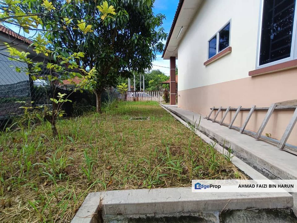 SEMI-D TAMAN MARIKH JEMPOL FOR SALE, Negeri Sembilan, Jempol