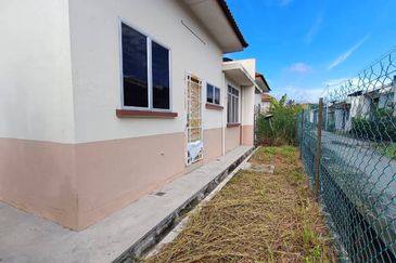 TAMAN MARIKH (PEC 1829 & 1832)