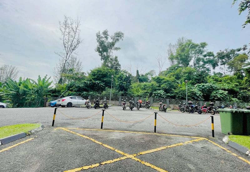 APARTMENT DESA PALMA NILAI FOR SALE