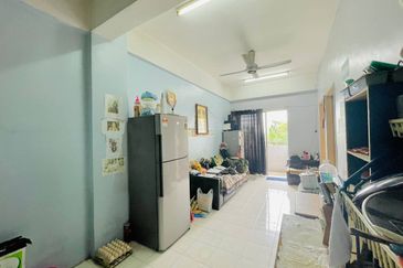 APARTMENT DESA PALMA NILAI FOR SALE