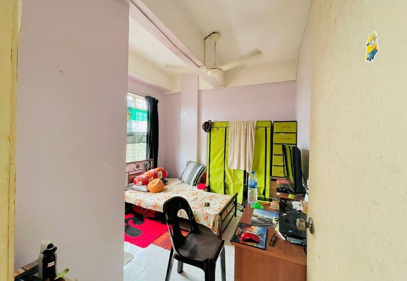APARTMENT DESA PALMA NILAI FOR SALE