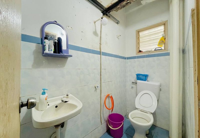 APARTMENT DESA PALMA NILAI FOR SALE