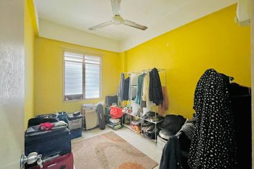 APARTMENT DESA PALMA NILAI FOR SALE