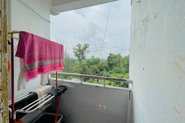 APARTMENT DESA PALMA NILAI FOR SALE