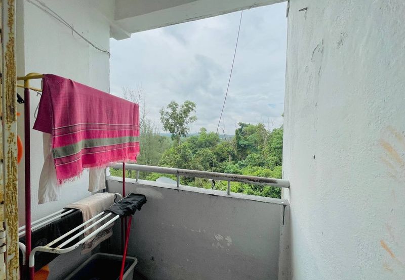 APARTMENT DESA PALMA NILAI FOR SALE