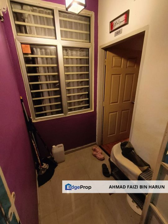 GROUND FLOOR RENOVATED APARTMENT SEREMBAN PUTRA FOR SALE, Negeri Sembilan, Seremban