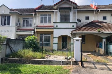 Taman Desa Pinggiran Bayu